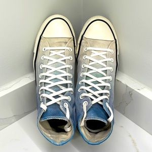 Converse Chuck Taylor blue ombré high tops. Unisex style 9.5M/11W